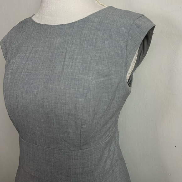 classic grey sheath dress - Picture 7 of 11